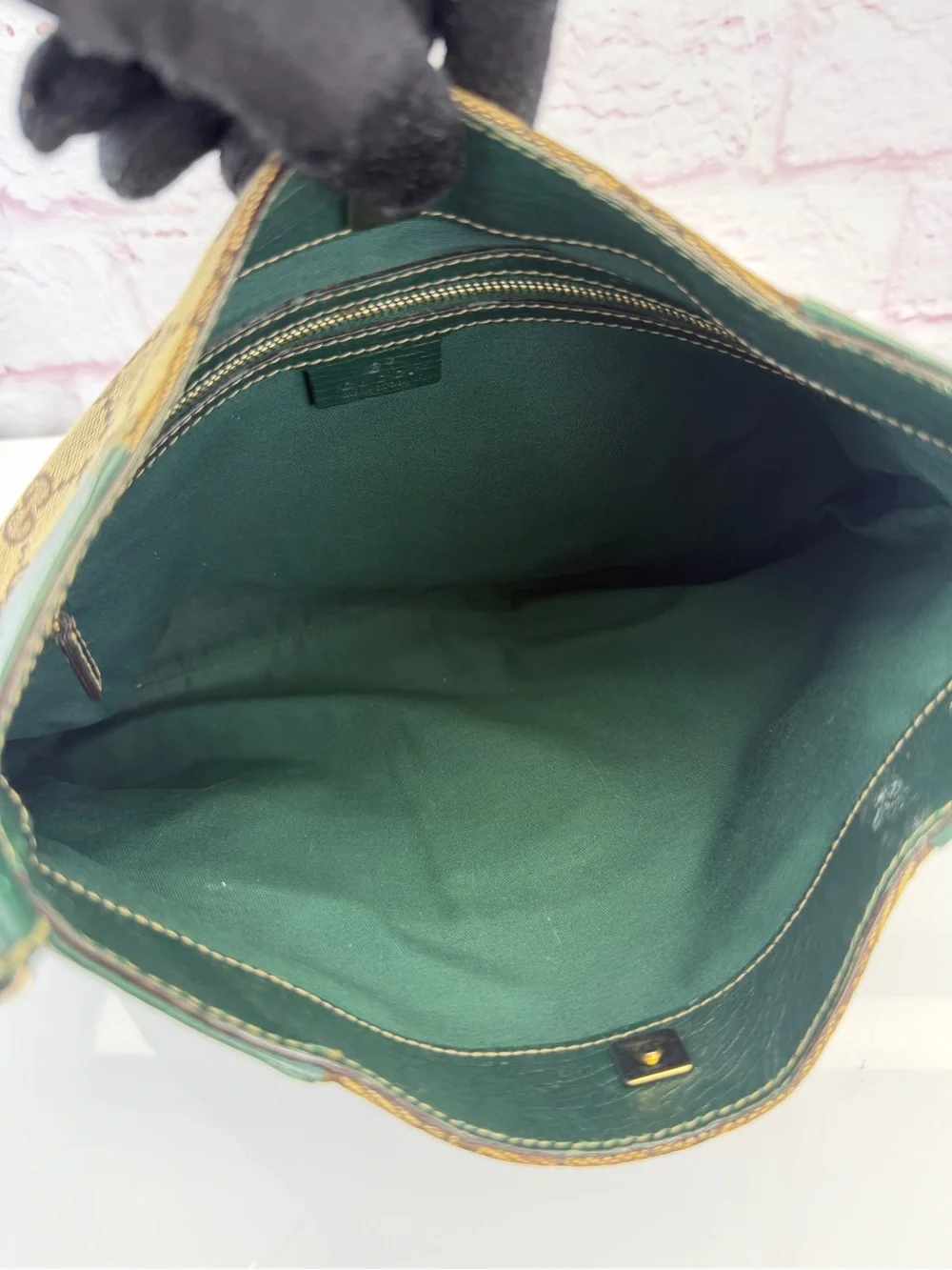 Gucci Beige/Ebony GG Canvas Green Leather Horsebit Hobo Bag
